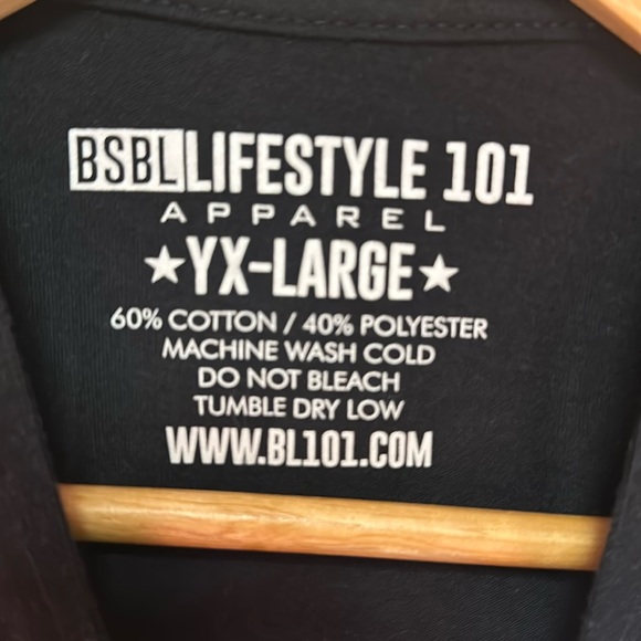 Bsbl Lifestyle Boys Black Short Sleeve T Shirt sz Youth XL Great Condition - Picture 5 of 5